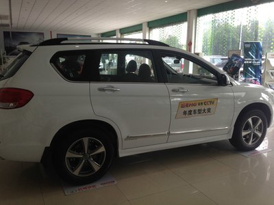 選車糾結(jié)進(jìn)行時(shí) 與朋友探訪4S店，哈弗H6 Coupe成焦點(diǎn)